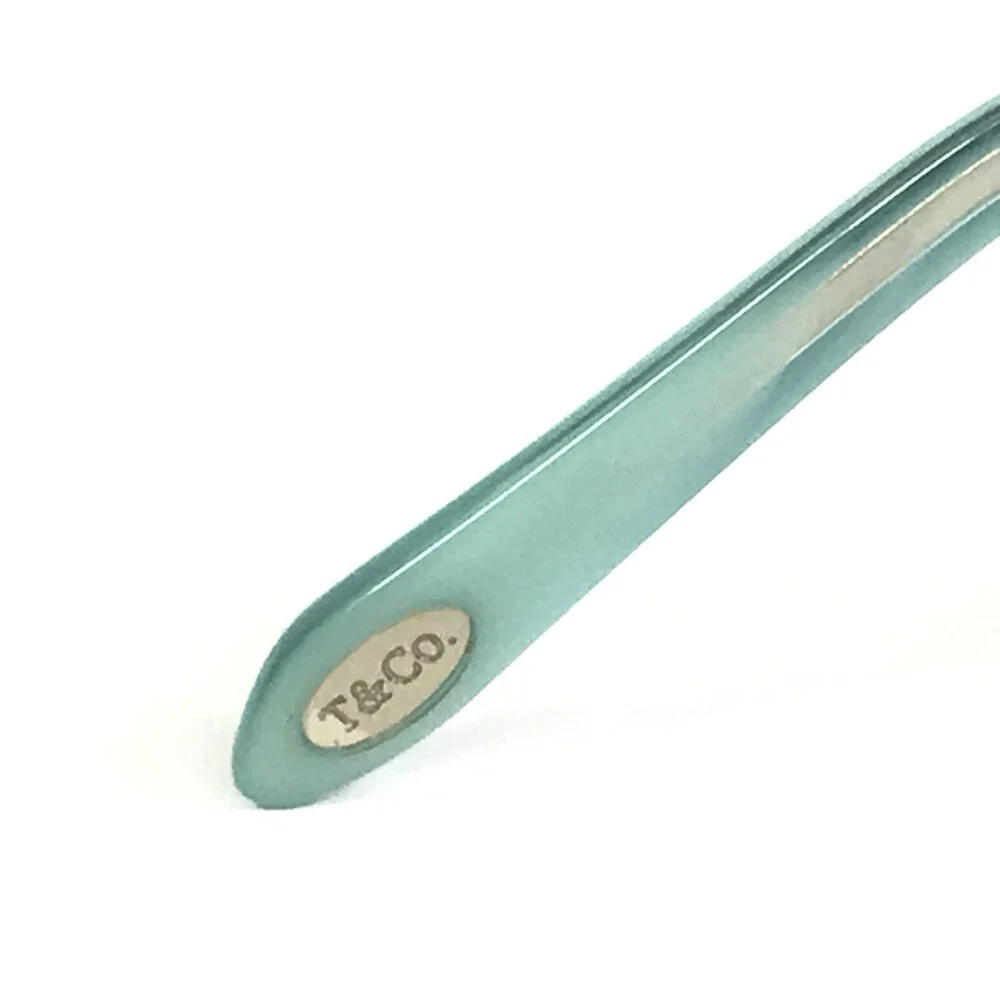 Tiffany & Co. clear demo